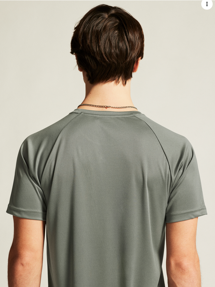 Craft Core Essence Tee Männer – Sportshirt grau - Image 5