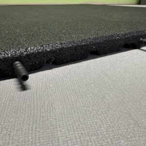 “FitPro-100x100x3″cm schwarz – Fitness- & Bodenschutzmatte inkl. 4 Verbinderpins - Image 25