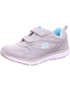 Performance V Sneaker
