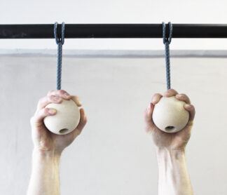 Wooden pull-up balls