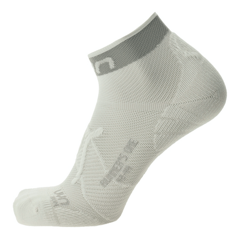 RUNNER’S ONE SOCKS white/silver