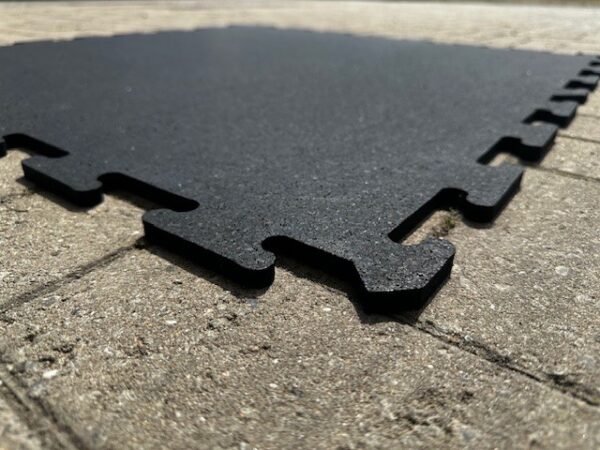 10mm Fitness- & Bodenschutz- “Puzzlematte-Ecke” 956x956x10mm schwarz - Image 11