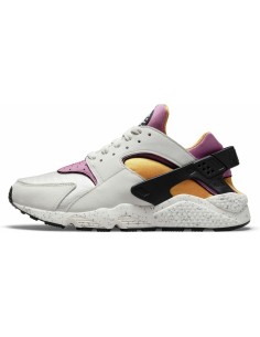 Air Huarache Sneaker